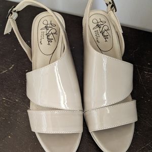 Ladies size 6 Lifestride Slingbacks - never worn